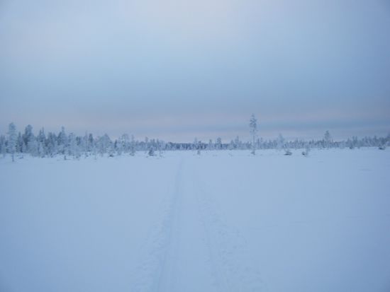 hinter mir nichts als Leere