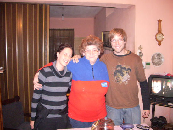 bei Javiers Freunden Nachtessen