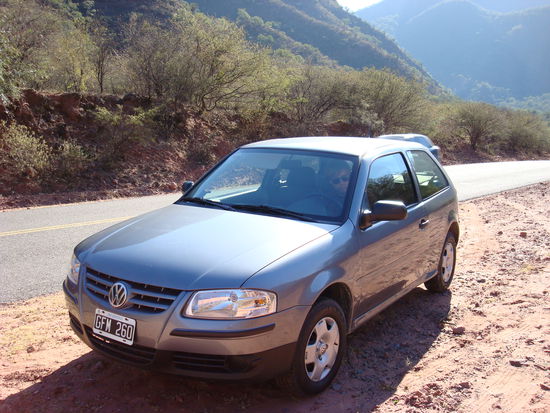 nein natuerlich ist das hier unser Auto. Ein VW GOL (nicht GOLF), gleich wie bei uns der VW POLO