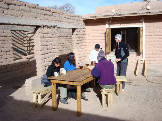 Innenhof des Hostals (rechts fertige Seite, links muss noch gebaut werden)