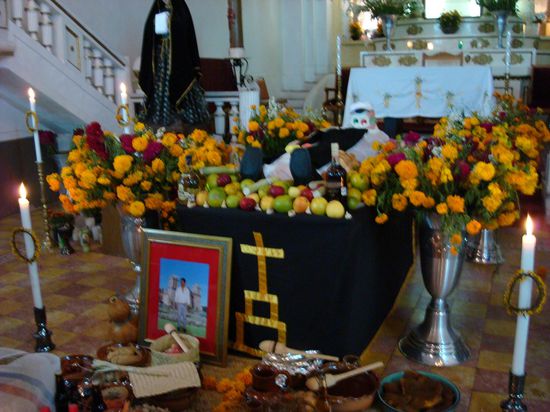 eine Ofrenda in der Kirche