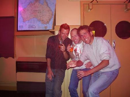 Abends im Pub mit einem real aussie in der mitte!