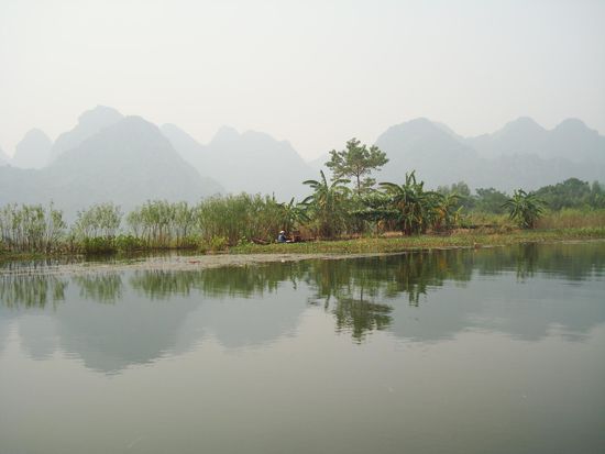 Die Landschaft vom Fluss aus!