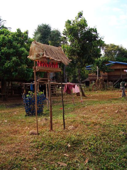 Tankstelle Lao, cheapy cheapy