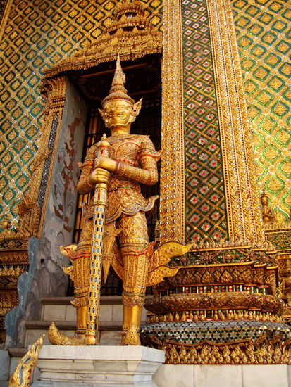 noch ein Waechter, auch hier wurde an Mosaiksteinchen nicht gespart...