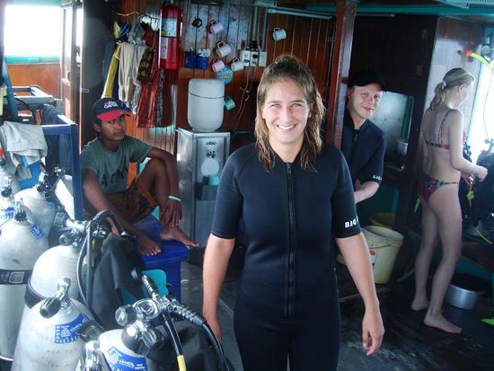 Yeah, schon fast im Wasser.