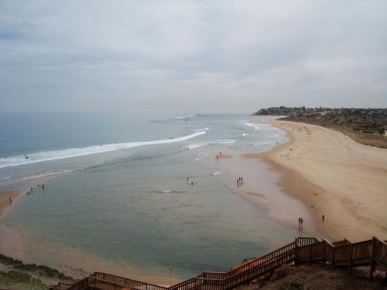 eine der wunderschoenen Beaches um Nourlanga