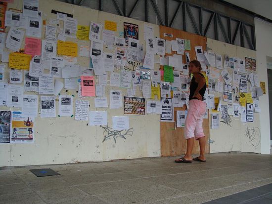 auch das Warten vor der Pinnwand scheint nichts zu bringen, oder doch?