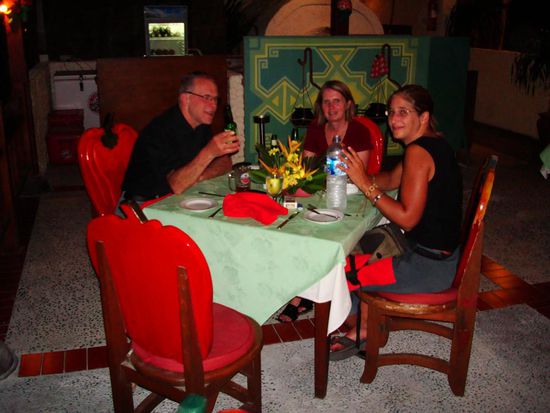 Satt und gluecklich!