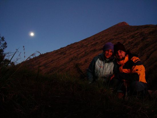 Gipfel, Vollmond und wir zwei...