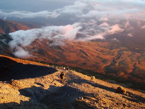 Da muessen wir wieder runter, das wird ja lustig!