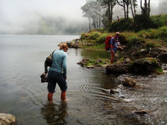 Die letzten Schritte durch den See....