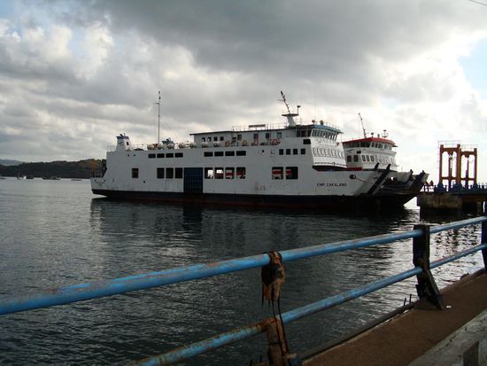 Unsere Fahere erreicht endlich den Hafen in Labuanbajo.