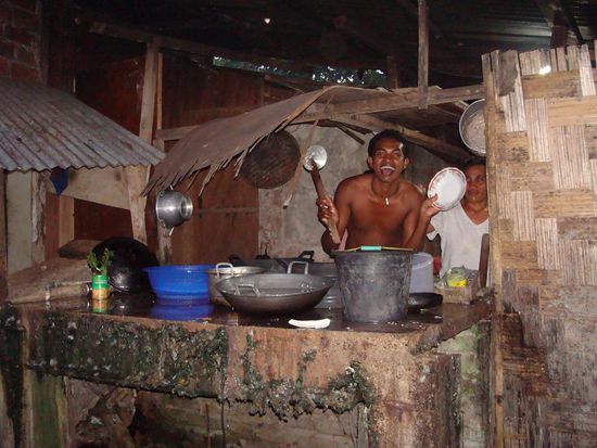 Auch in der Kueche ging es Lustig zu und her!