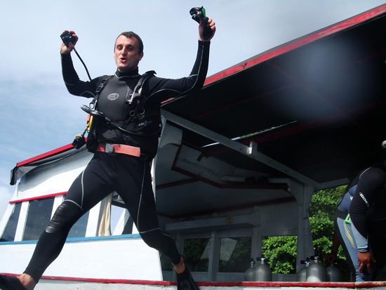 Crazy Diver! Sieht doch ganz Lehrbuchmaesig aus, oder???