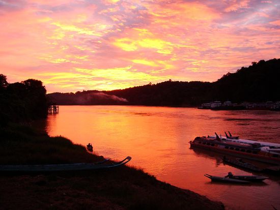 Sonnenuntergang am Rajang