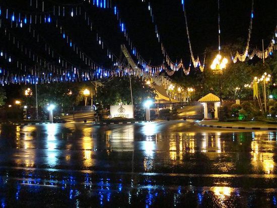 Eingang zum Palast (Super Foto, oder nicht???) 