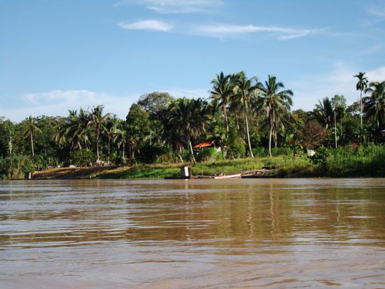 kleines Doerfchen am Rande