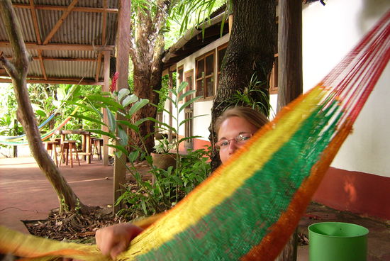 UNd Haengematte Klappe die 2.! - Sieht dieser Ort nicht aus wie dasd Paradies??