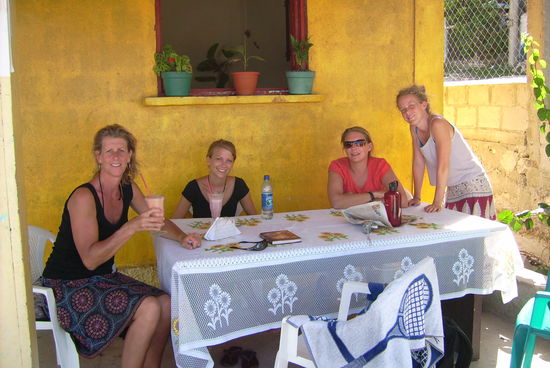 Und noch ein absolutes MUSS seit ich Christin die Liquados in Isabelitas Cafe vorgestellt habe! Jeden Tag vor und nach dem Nachmittagsunterricht gehts hierher ... wirklich nette Routine!