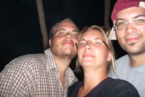 Scotty, Chris &amp; ich wieder vereint!
- dies hier ist ein relativ nettes Bild im Gegensatz zu den vielen anderen 