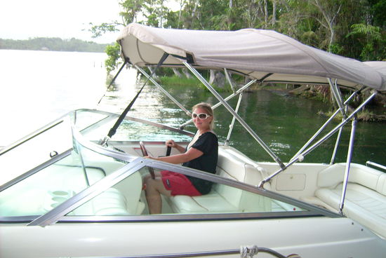 Jaja, ich tu als ob ... steht mir doch aber oder was? Ich glaub dafuer spare ich als naechstes 