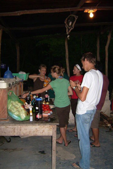 Und natuerlich halten Einige Reden ...