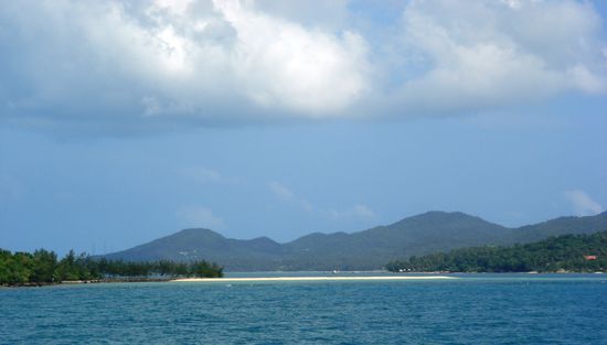 .. auch diese etwas grössere Insel lädt doch irgendwie zum Verweilen ein...