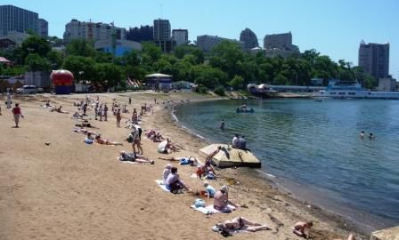 ...bietet sogar nen City-Beach...den hätten wir hier in Russland wirklich nicht erwartet..