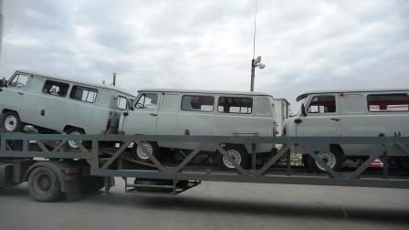 ....Auslieferung von neuen Oldtimern.....frisch ab Werk....viva russia...