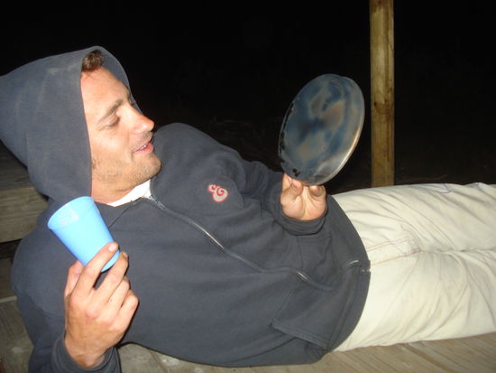 Macca ruiniert unser Kochutensil fuer nen Kaffee!