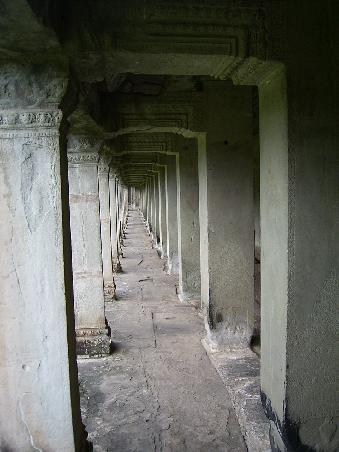 Gänge in Angkor Wat