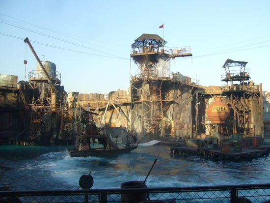 Waterworld-Stunt-Show