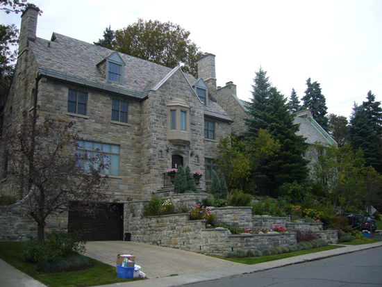 ...werden die Villen...