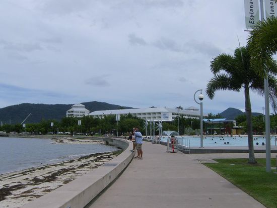 Die staedtische Lagune am Pier