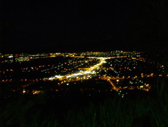 Townsville bei Nacht