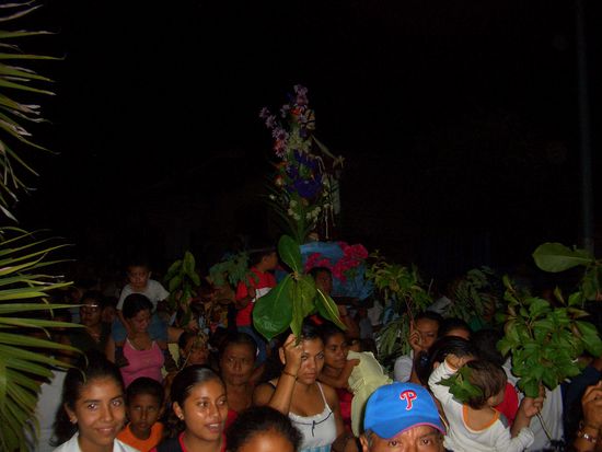 Religiöser Wahnsinn mitten in der Nacht!
Ganze ohne Rapid.... unvorstellbar!
