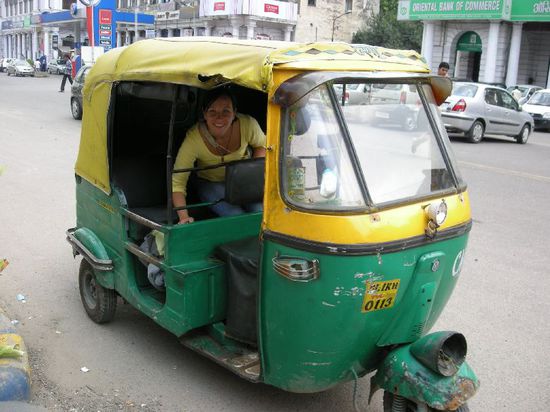 Fleur, Herrin der Autorikscha 