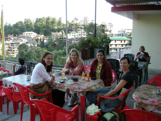 Mit Claude und Beatrix beim Abendessen, Pedro ist Fotoscheu und betaetigte sich lieber hinter der Kamera 