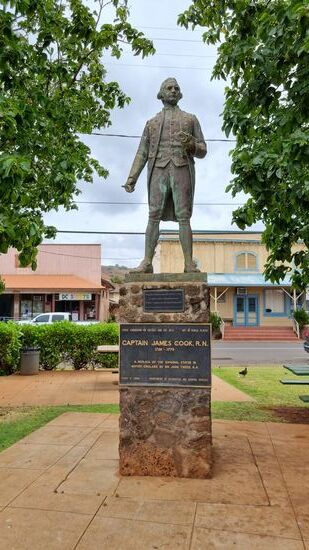 James Cook Statue