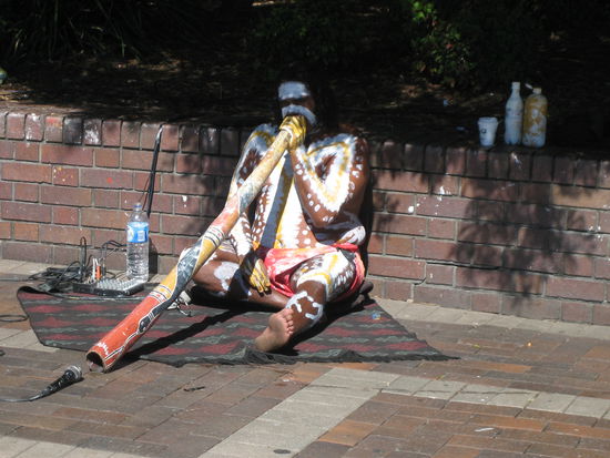 Die passende Musik zum Hintergrund