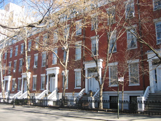 Am Washington Square. Hier wohnte Will Smith in "I'm Legend"
