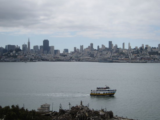 Wie haben sich da wohl die Gefangenen gefühlt? Die Freiheit so nah und doch so fern...