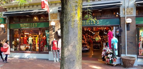 Souvenirs überall...