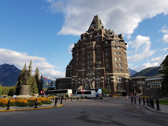Fairmount Banff Springs Hotel