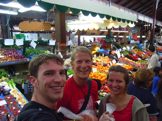 Mit Martin und Nele uebern Markt