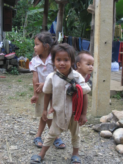 Die laotischen Kinder
