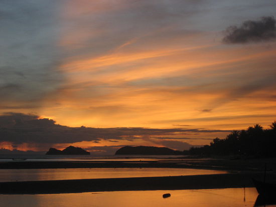 Sonnenuntergang am vierten Abend