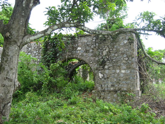 Ruine in Kep