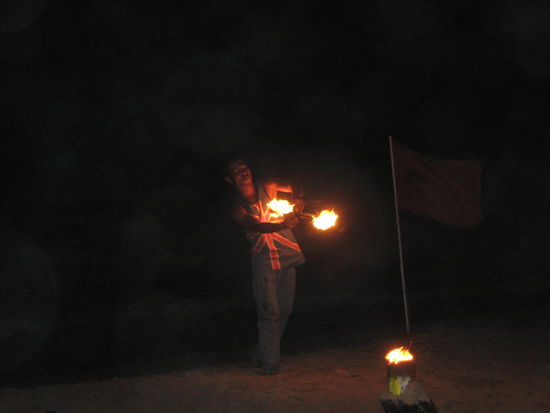 Feuershow im Guest House